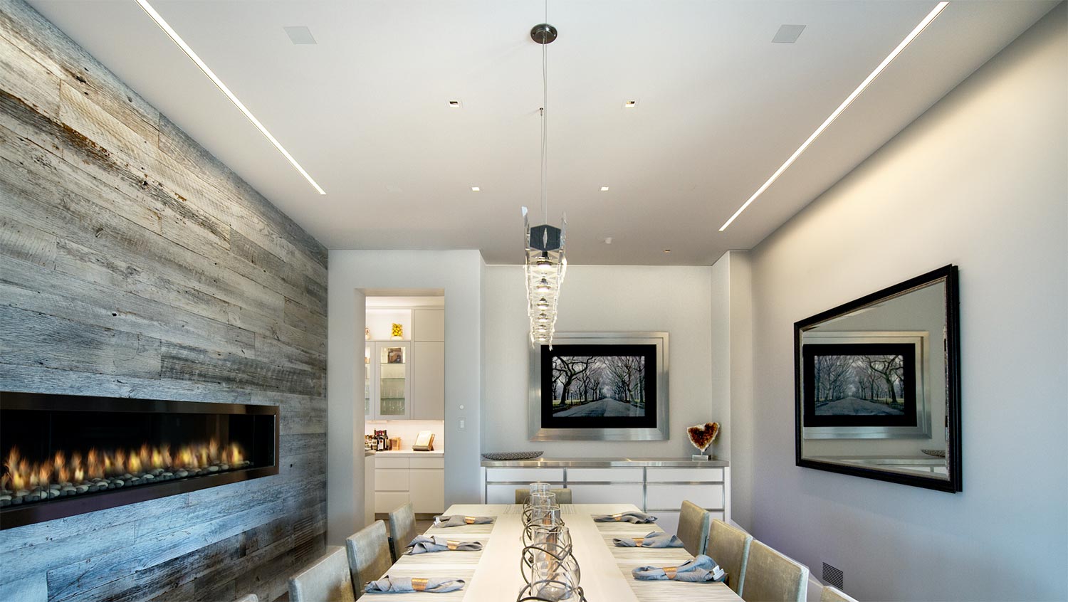Lighting in dinning room